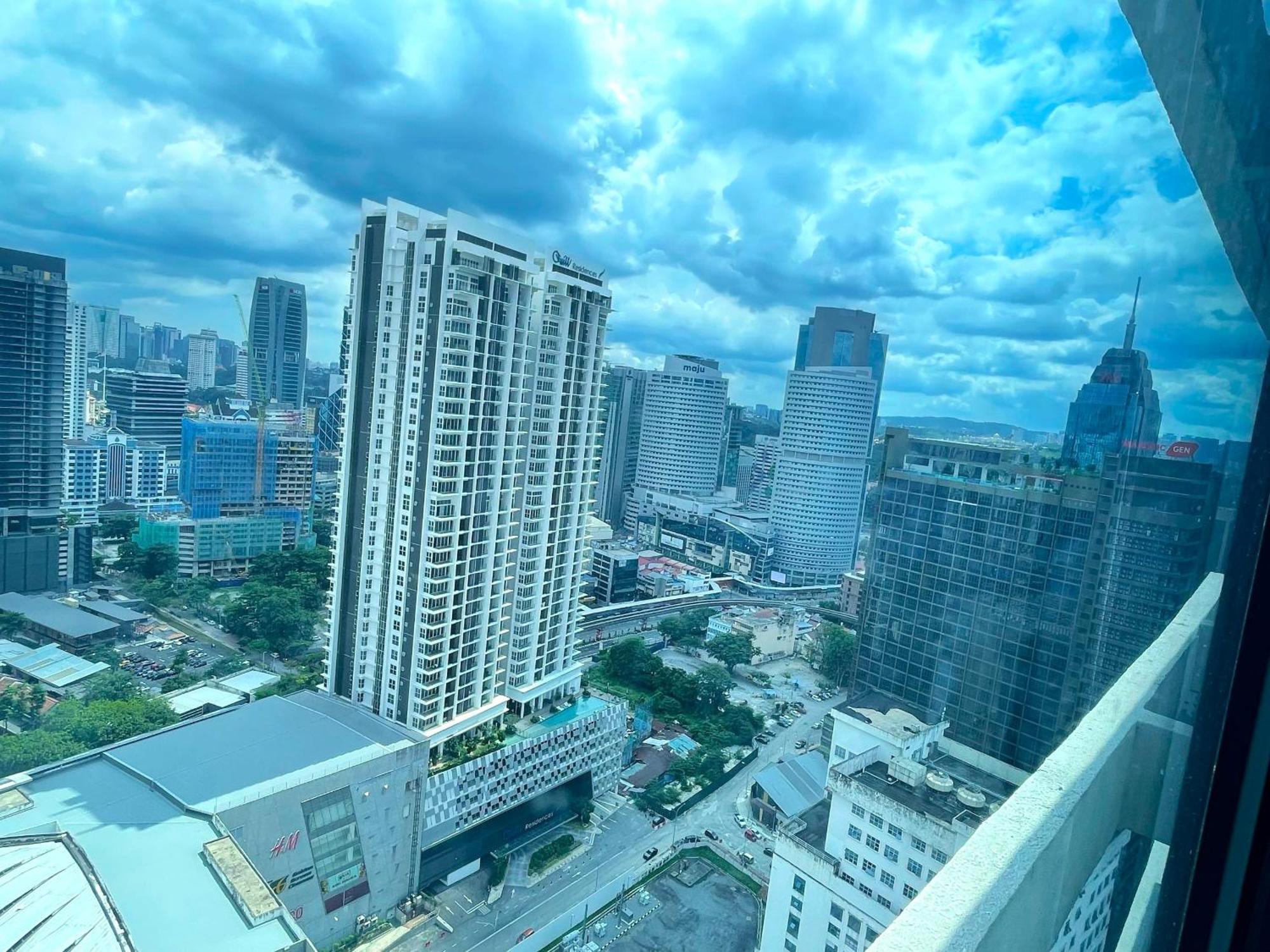 The Luxe Colony Klcc By Infinitum — Photos 1